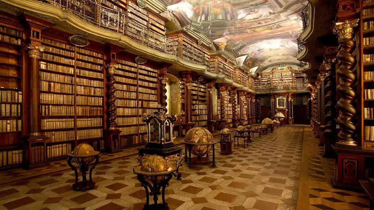 La biblioteca barroca del Klementinum - Praga, República Checa