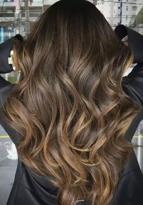 Ideal hair colors for brown skin