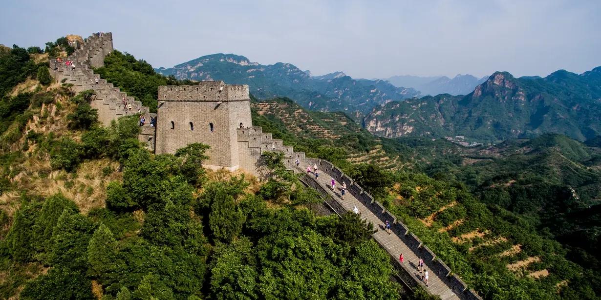 In which country is the Great Wall of China located?