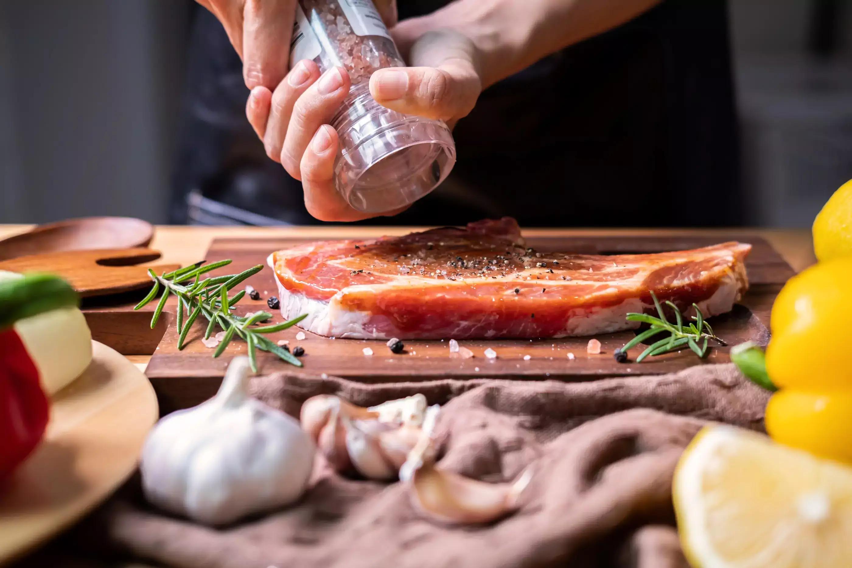 Cocina como todo un chef con estos trucos fáciles y efectivos