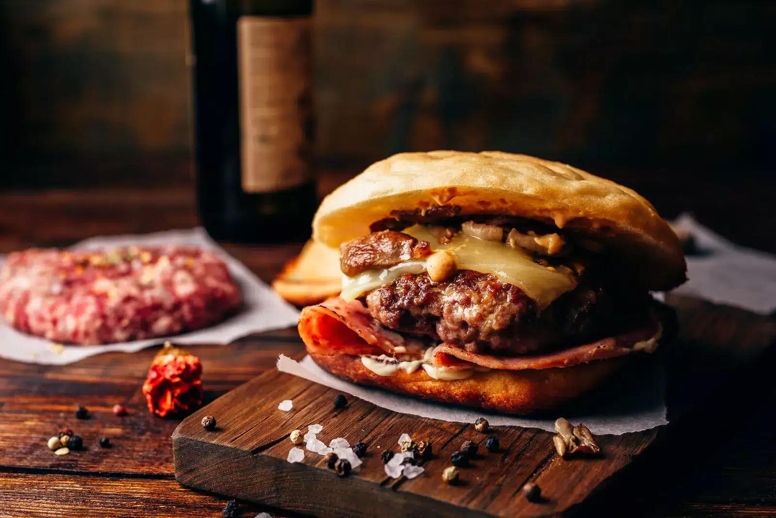 Prepare the perfect burger at home